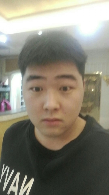 丹尼的第二张照片--成都相亲服务中心