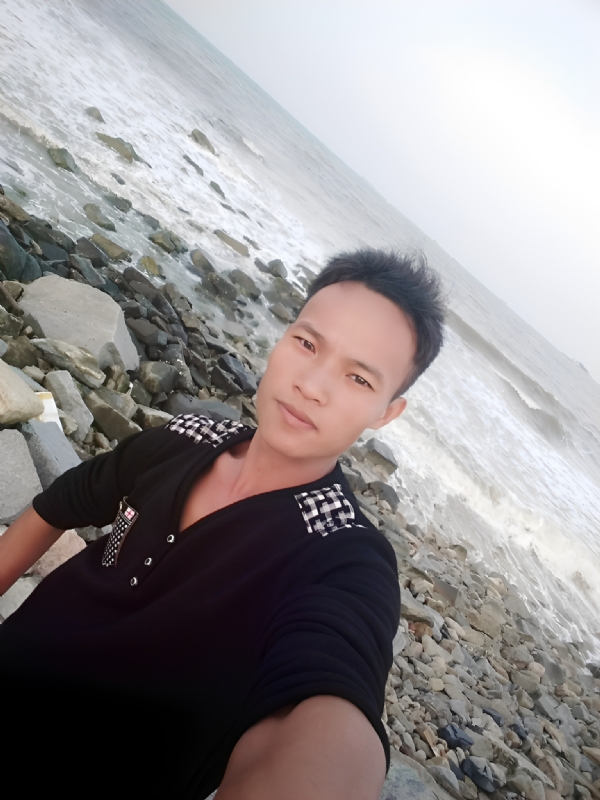 与你同在的第一张照片--成都相亲服务中心