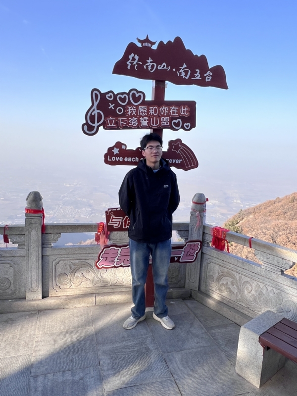 朱起的第二张照片--成都相亲服务中心