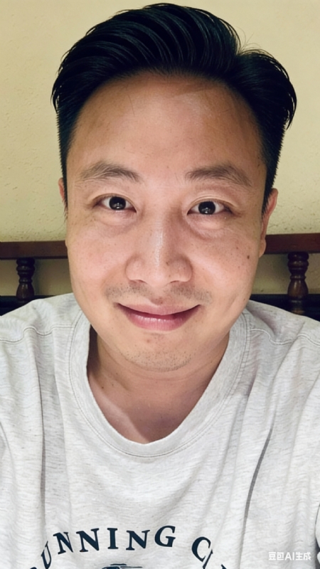 巾凡的第二张照片--成都相亲服务中心