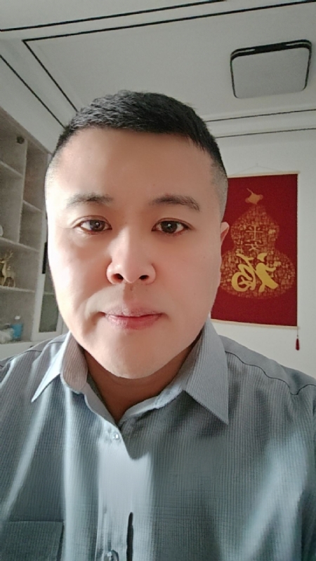 chen的第三张照片--成都相亲服务中心