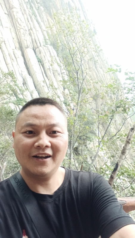 W微信的第二张照片--成都相亲服务中心