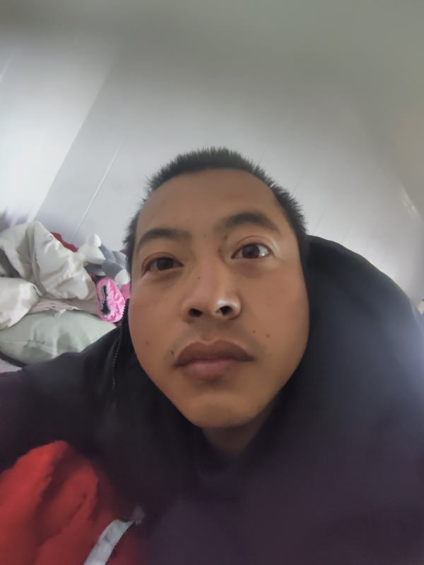 等一个人的第一张照片--成都相亲服务中心