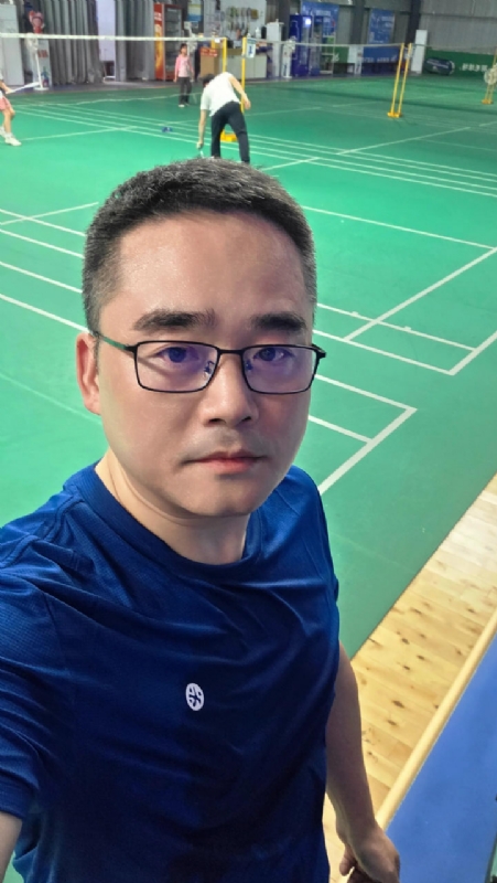 书中隐的第一张照片--成都相亲服务中心