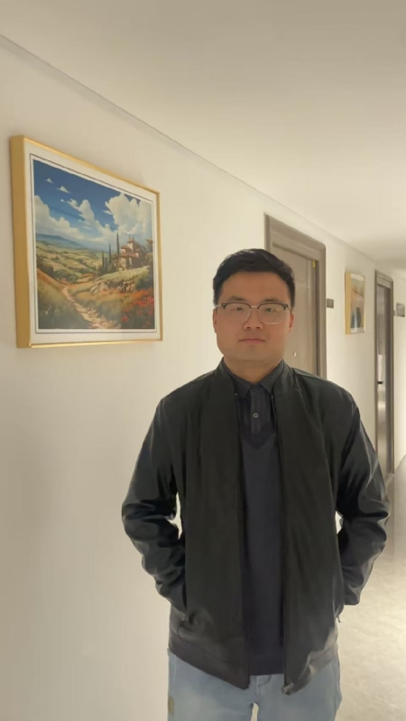 半瓶子的第三张照片--成都相亲服务中心