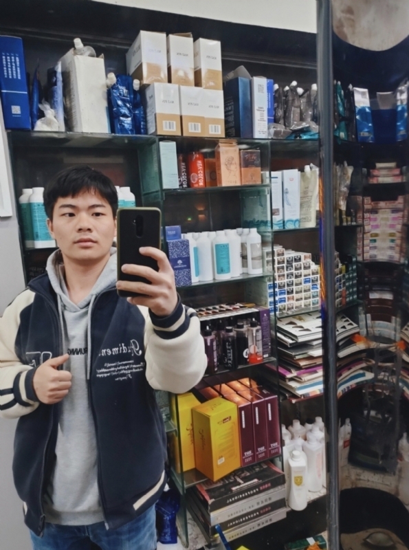 江汶洛的第二张照片--成都相亲服务中心