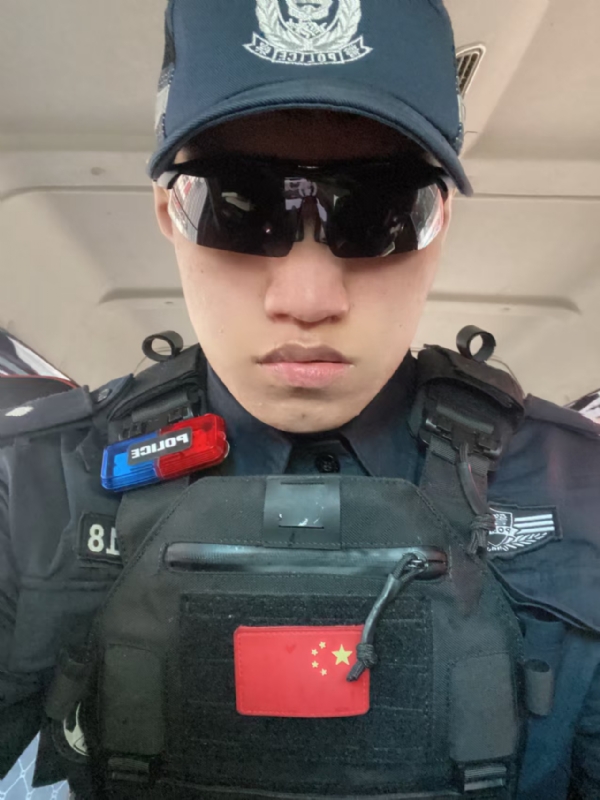 灵犀的第一张照片--成都相亲服务中心