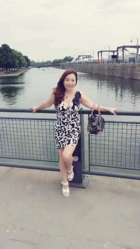 Angela的第一张照片--成都相亲服务中心