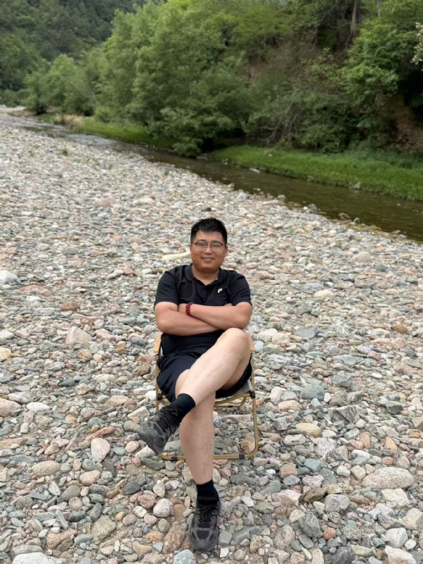 杨先生的第一张照片--成都相亲服务中心